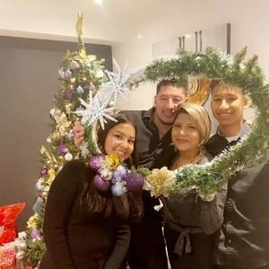 Meet your Posher, Ana lucia